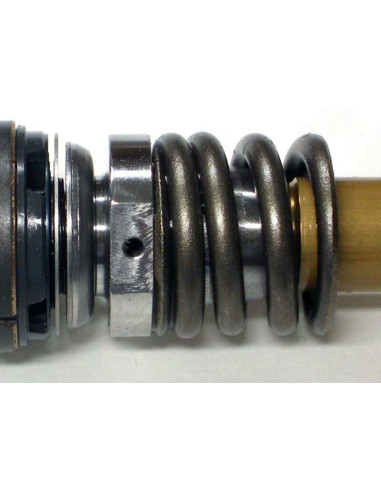 Spare Part - COMPRESSION VALVE SPRING FOR YZ 2006
